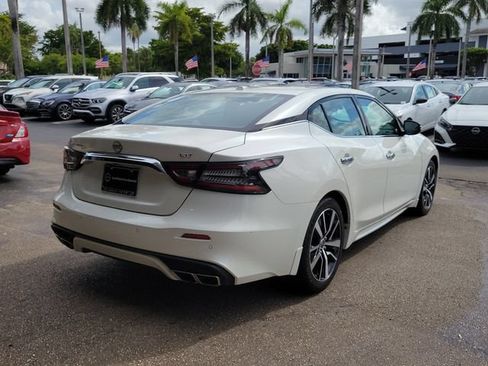 Used 2023 Nissan Maxima SV w/ Floor Mat Group FWD image 5