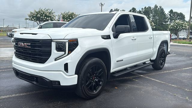 Used 2024 GMC Sierra 1500 Elevation AWD/4WD image 3