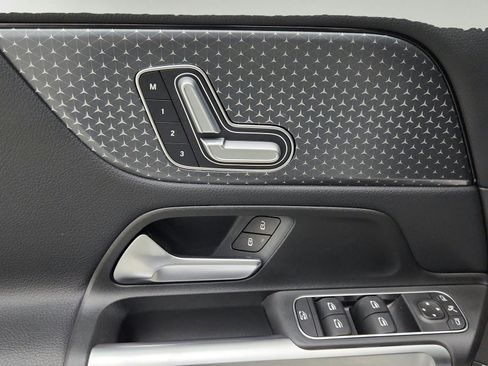 Certified 2026 Mercedes-Benz GLB 250 image 29