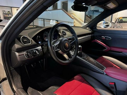 Used 2023 Porsche 718 Cayman S w/ Sport Chrono Package RWD image 10