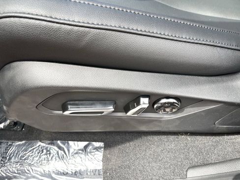 New 2026 Acura MDX FWD image 24