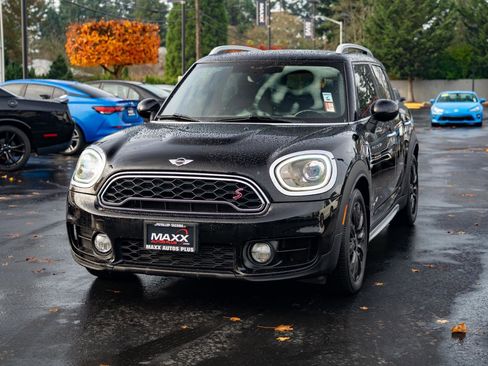 Used 2017 MINI Cooper Countryman S image 4