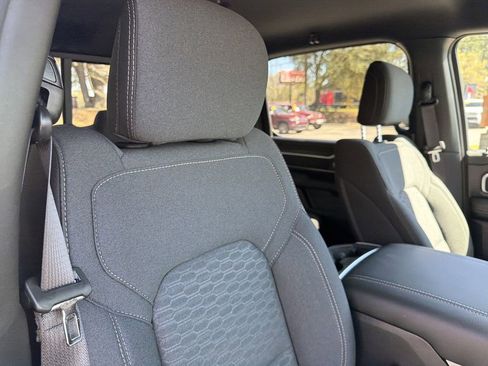 New 2026 RAM 1500 Big Horn AWD/4WD image 19