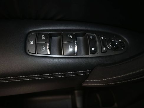 Used 2018 Nissan Armada SL w/ Premium Package RWD image 11