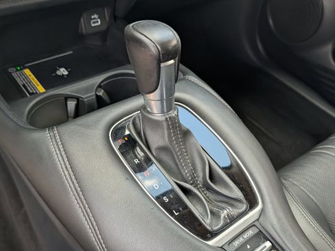 Used 2023 Honda HR-V EX-L image 20