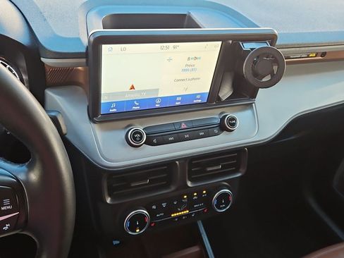 Used 2023 Ford Maverick Lariat w/ Lariat Luxury Package FWD image 14