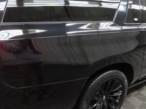 Used 2023 Cadillac Escalade ESV Sport image 49