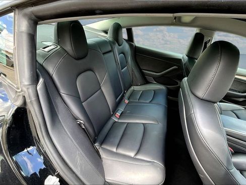 Used 2023 Tesla Model 3 Standard Range RWD image 20