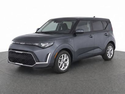 Used 2024 Kia Soul LX w/ Option Group 015
