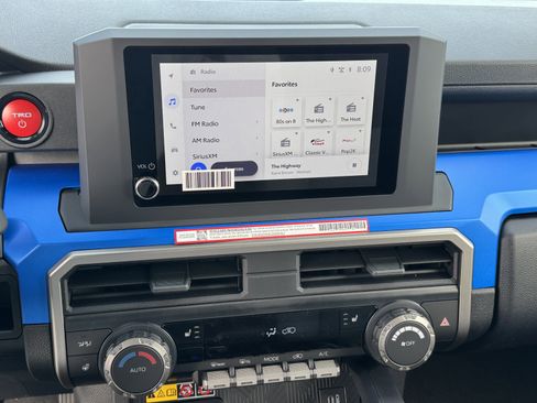 New 2026 Toyota 4Runner TRD Off-Road AWD/4WD image 20