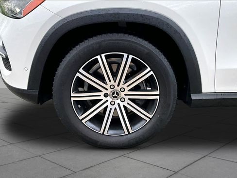 Used 2024 Mercedes-Benz GLE 350 4MATIC image 11