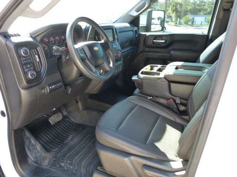 Used 2024 Chevrolet Silverado 3500 W/T w/ Snow Plow Prep Package image 30
