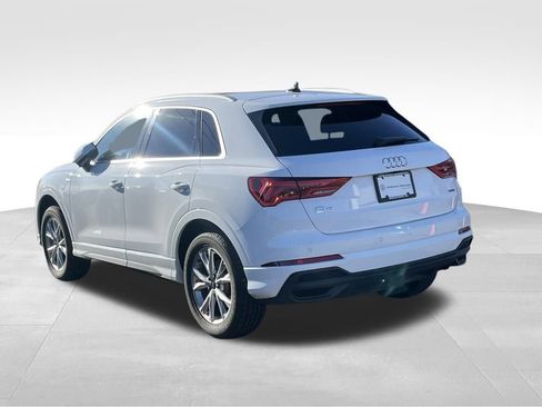 Used 2024 Audi Q3 2.0T Premium image 5