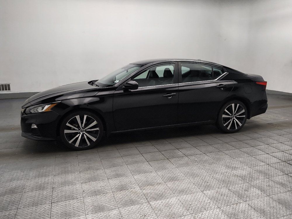 Used 2022 Nissan Altima 2.5 SR FWD image 2