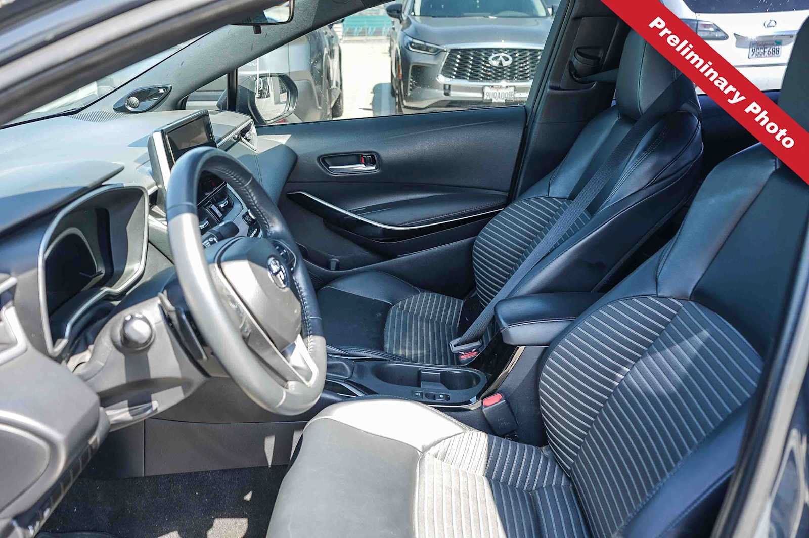 Used 2023 Toyota Corolla XSE FWD image 12