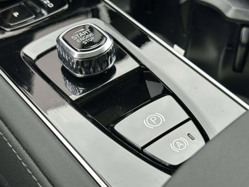 New 2026 Volvo XC90 B5 Ultra image 29