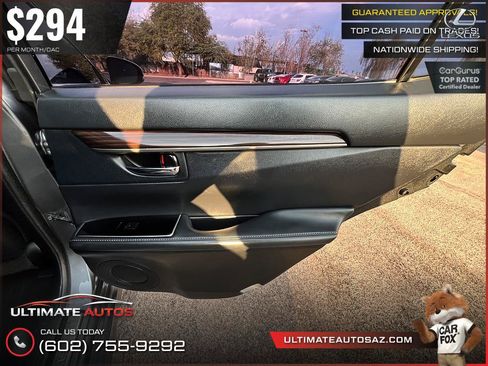 Used 2016 Lexus ES 350 w/ Premium Package w/Wood Trim FWD image 16