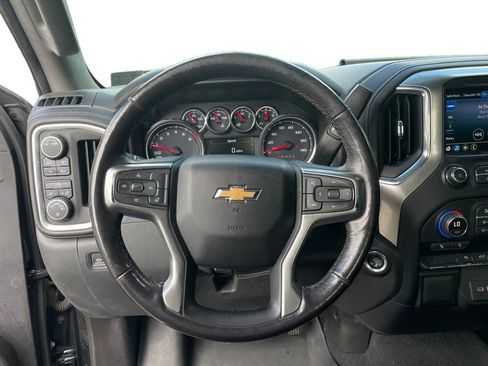 Used 2021 Chevrolet Silverado 1500 LT AWD/4WD image 21