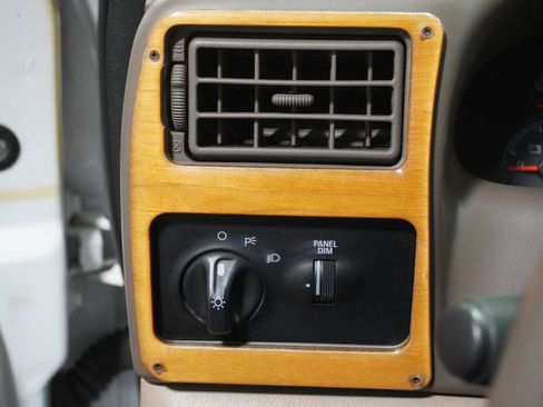 Used 1999 Ford F350 XL AWD/4WD image 10