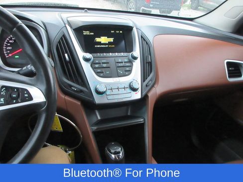 Used 2017 Chevrolet Equinox Premier w/ Enhanced Convenience Package image 9