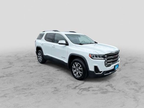 Used 2020 GMC Acadia SLT w/ Driver Alert Package II AWD/4WD image 2
