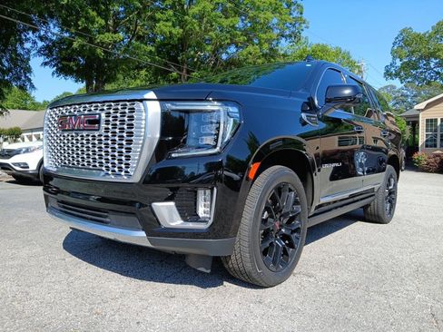 Used 2023 GMC Yukon Denali w/ Max Trailering Package AWD/4WD image 6