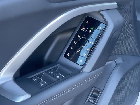 New 2025 Audi Q5 Premium Plus image 12
