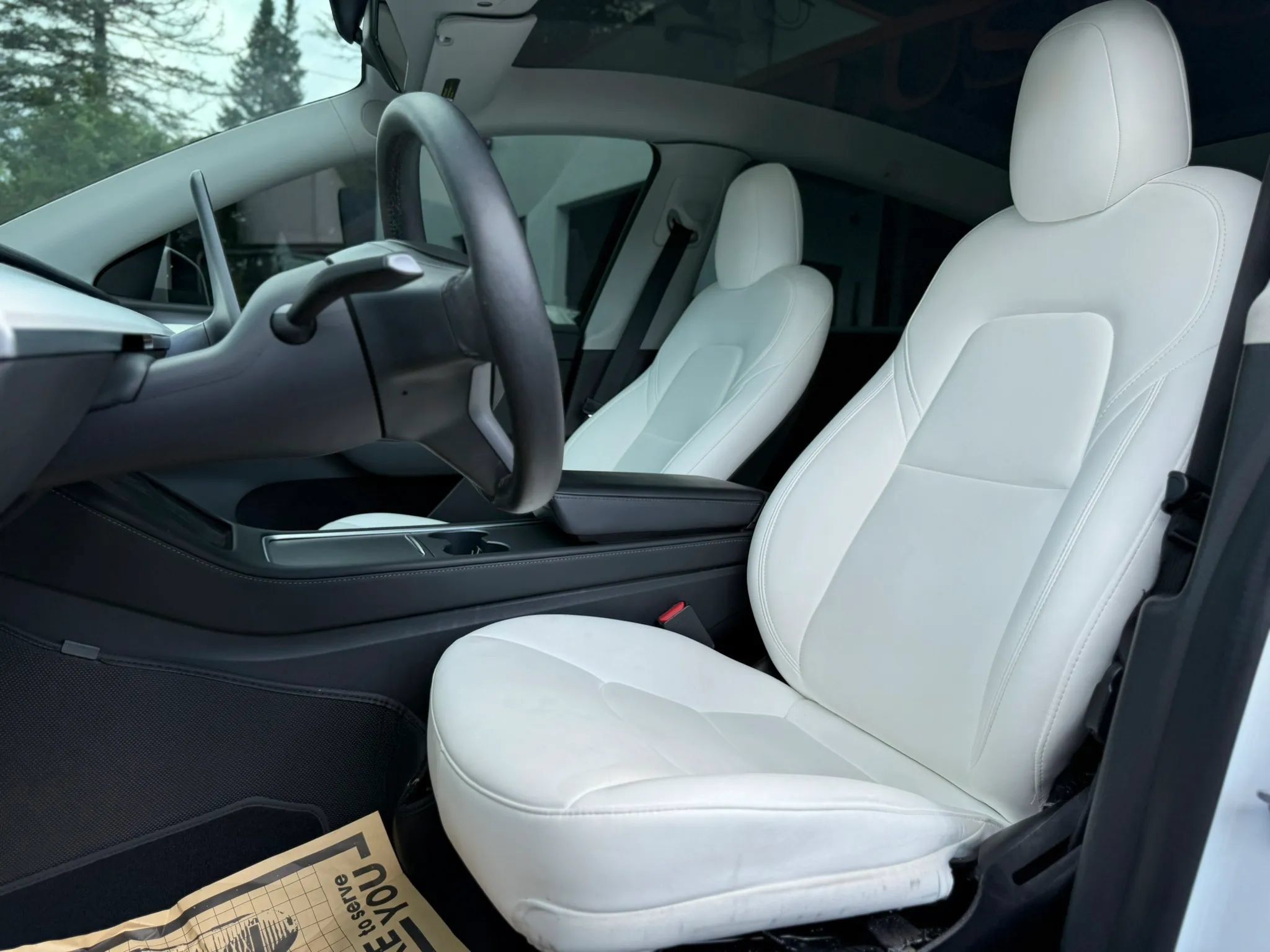 Used 2023 Tesla Model Y AWD image 19