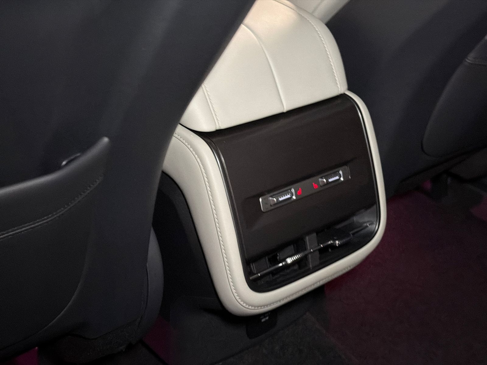 New 2026 Lincoln Nautilus Premier w/ Equipment Group 102A AWD/4WD image 23