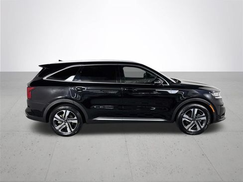 Used 2023 Kia Sorento SX Prestige w/ Panoramic Sunroof Package AWD/4WD image 5