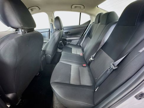 Used 2025 Nissan Sentra SV image 27