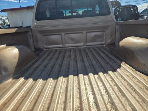 Used 1999 Toyota Tacoma 2WD Xtracab image 13