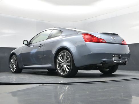 Used 2015 INFINITI Q60 AWD Coupe w/ Premium Package image 12