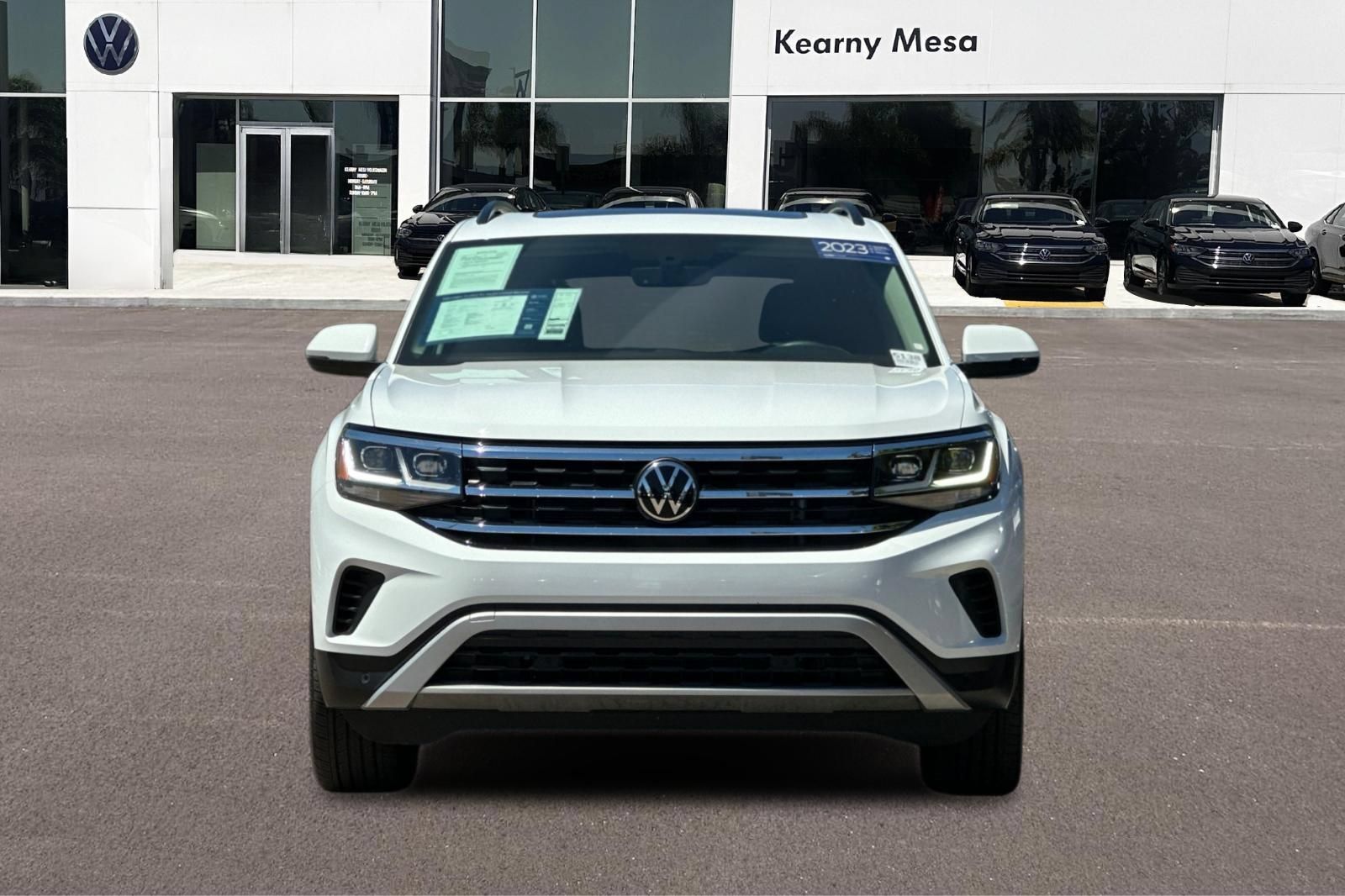 Used 2023 Volkswagen Atlas SE w/ Panoramic Sunroof Package FWD image 9