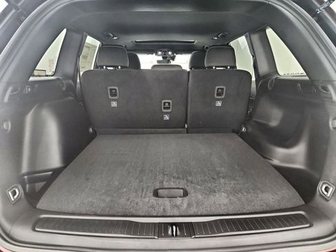 New 2025 Jeep Grand Cherokee Laredo X image 32