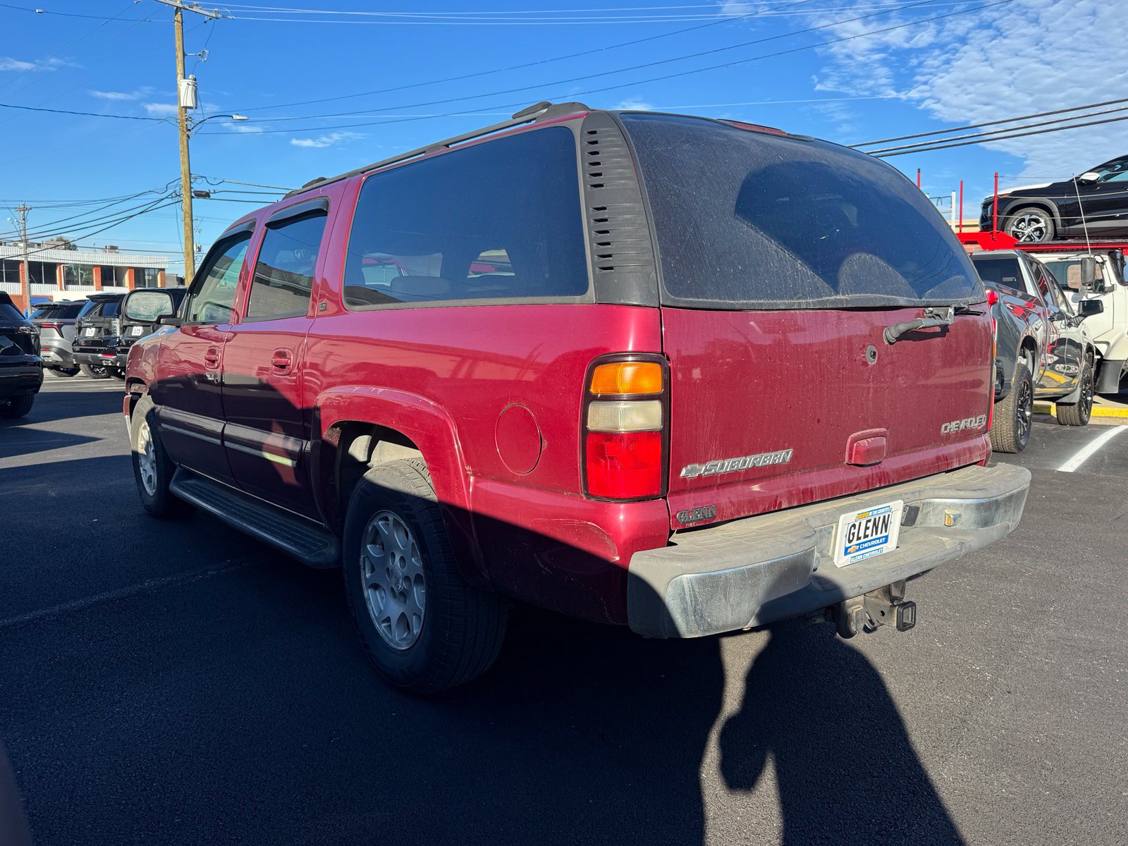 Used 2004 Chevrolet Suburban LT w/ Preferred Equipment Group AWD/4WD image 4