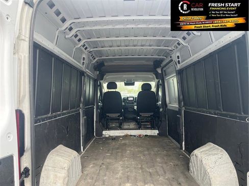 Used 2023 RAM ProMaster 2500 image 8