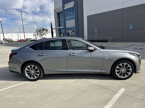 Used 2023 Cadillac CT5 Luxury image 2