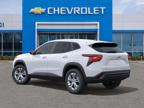New 2026 Chevrolet Trax LS FWD image 3