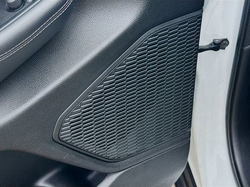 Used 2023 Jeep Grand Cherokee L Laredo image 24