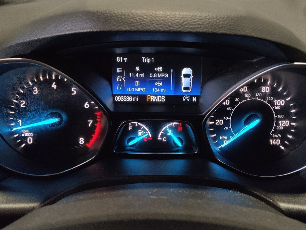 Used 2018 Ford Escape SE FWD image 23