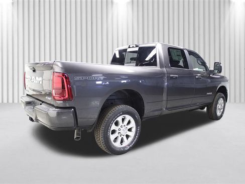 New 2026 RAM 2500 Big Horn AWD/4WD image 3