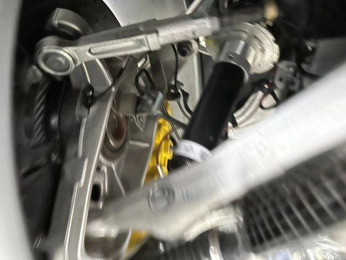 Used 2022 Ferrari F8 Tributo image 33