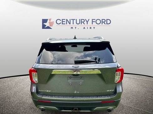 Certified 2022 Ford Explorer Limited w/ Equipment Group 301A AWD/4WD image 3