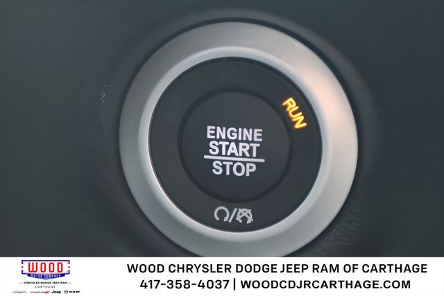 New 2026 Chrysler Voyager LX FWD image 16
