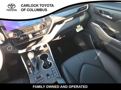 Used 2026 Toyota Highlander XLE AWD/4WD image 20