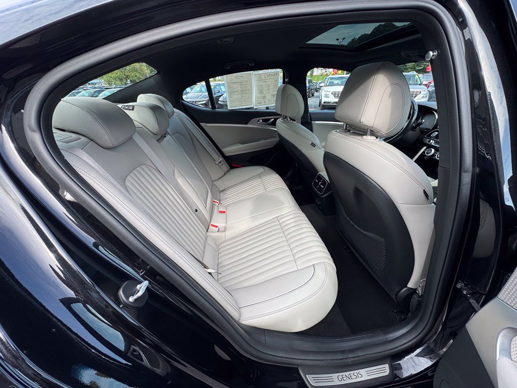 Used 2023 Genesis G70 2.0T w/ Sport Prestige Package AWD/4WD image 21