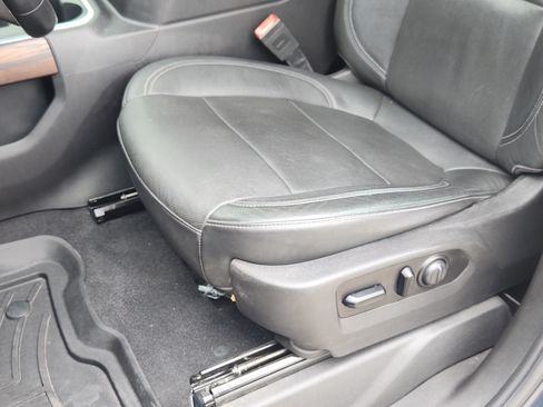 Used 2020 GMC Sierra 1500 SLT AWD/4WD image 26