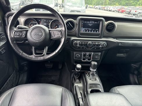 Used 2021 Jeep Gladiator Sport AWD/4WD image 25