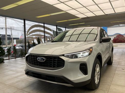 New 2026 Ford Escape Active w/ Cold Weather Package image 3